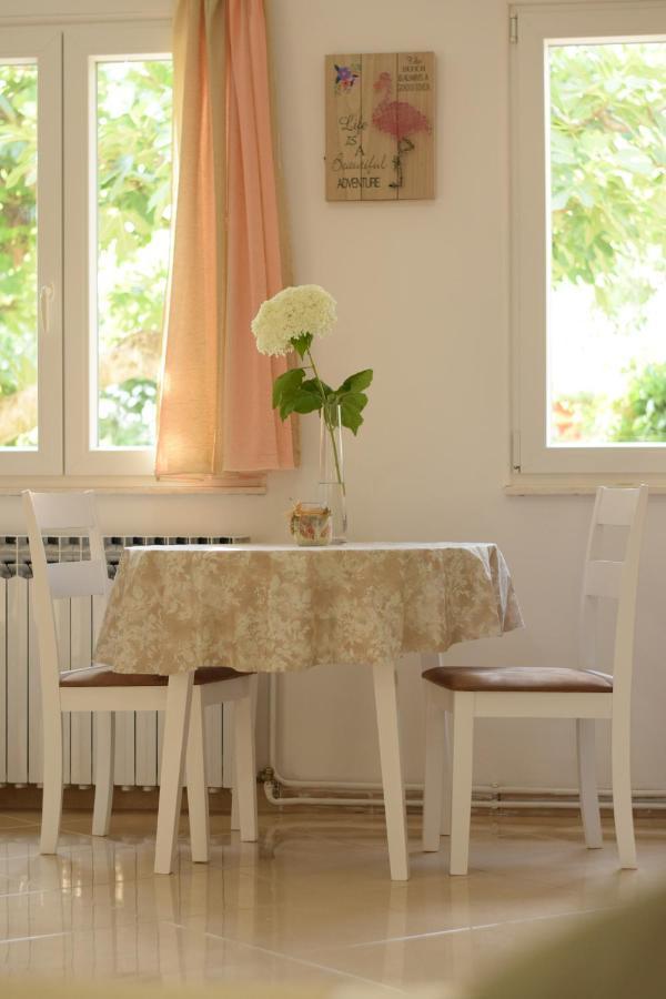 Studio Apartman Marina Vodice Buitenkant foto